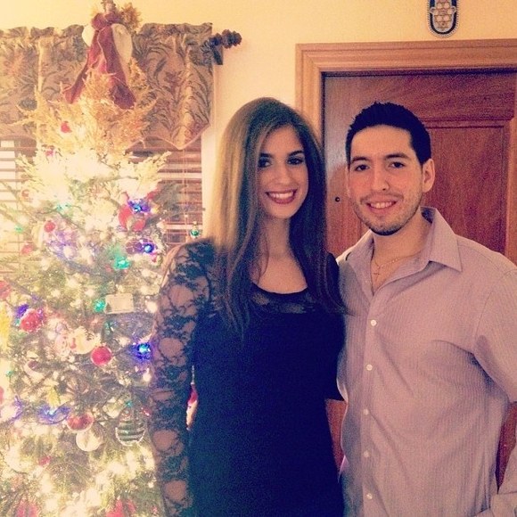 Meet your Posher, Enrique - Picture 1 of 1